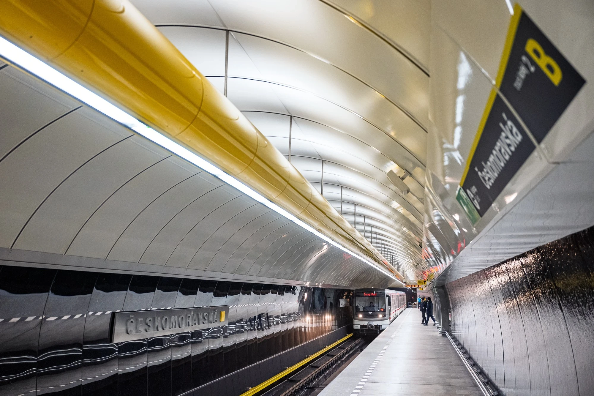 Maxim Velčovský: Metro Českomoravská